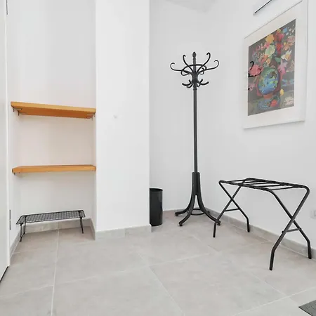 Red Cannas, Cozy Apt In City Life District Milano Esterno foto